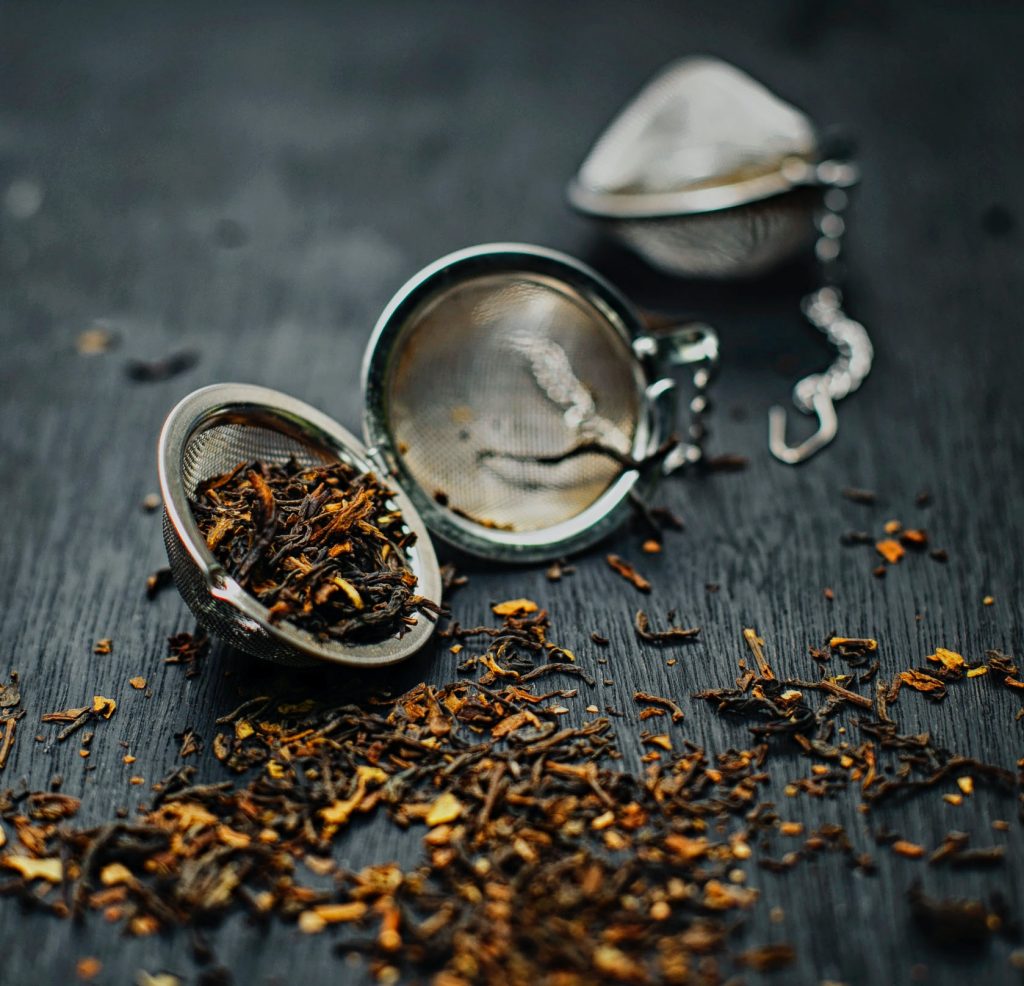 Darjeeling black tea leaves