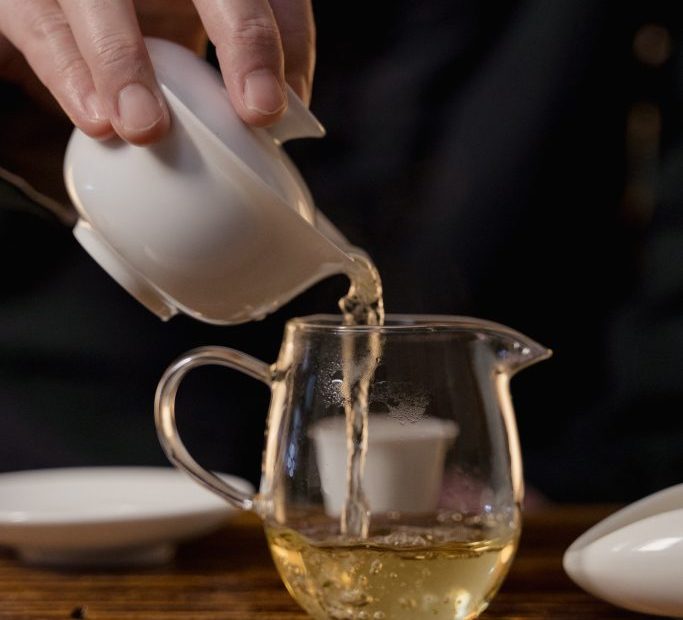 Gaiwan: what is it and how to use the famous Chinese teacup